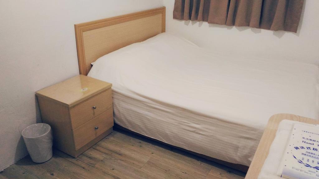 Chia Rong Hostel Tajpej Kültér fotó