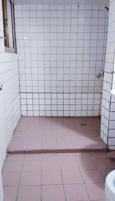Chia Rong Hostel Tajpej Kültér fotó